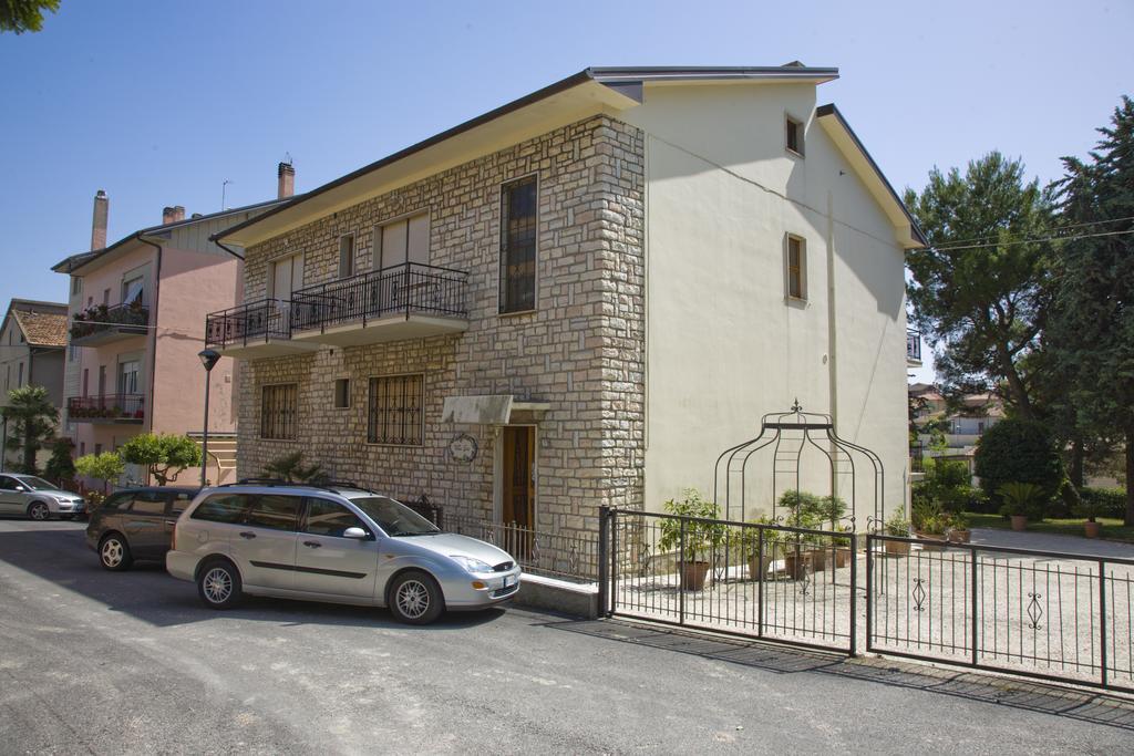 Guest House Villa Eva Sirolo Exterior foto